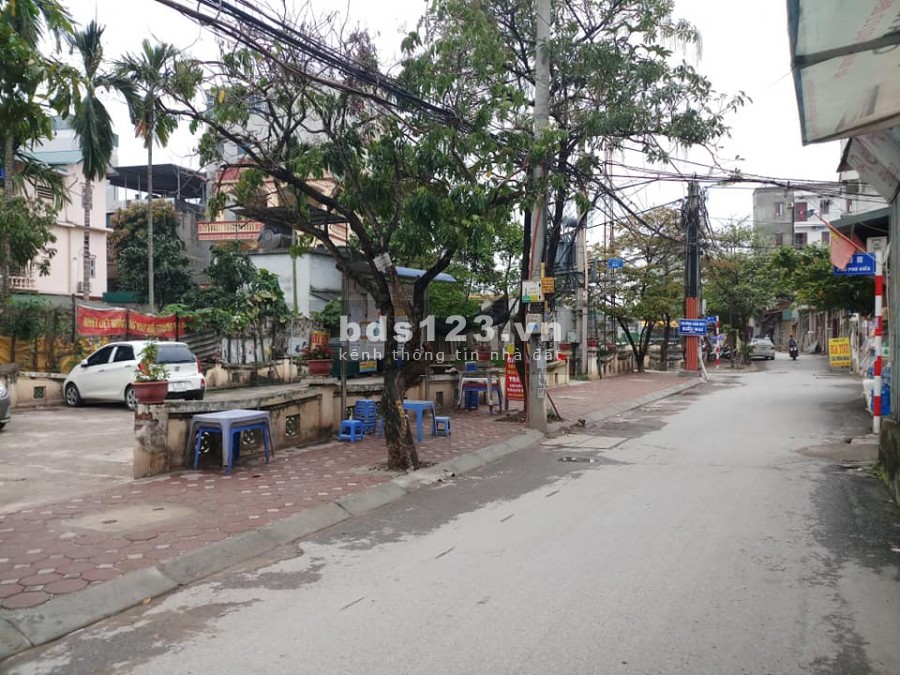 Nhà mặt phố 55m2 bán 2ty9 nở hậu Bắc Từ Liêm kinh doanh bất chấp 0982776816