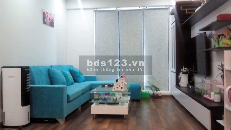 Bán bằng giá gốc căn 84m2 ban công Đông Nam ở Goldmark City chỉ 2.250 tỷ.LH:0988278034