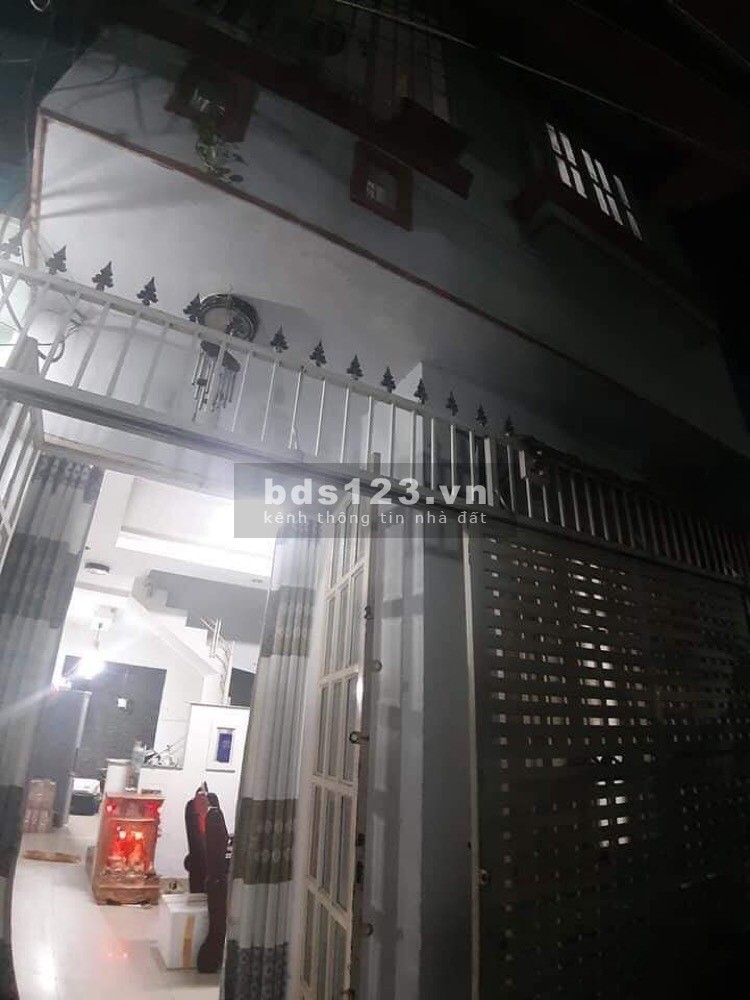 Nhà đẹp, kiên cố, mới vô ở ngay 40m2 chỉ 3,3 tỷ.