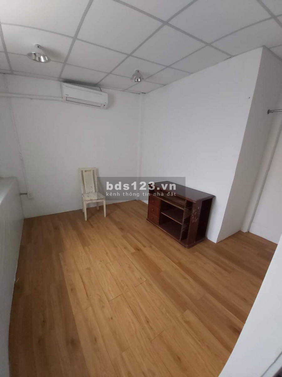 Ngộp ngân hàng cần bán gấp nhà Hoà Hảo 44m2 giá chỉ có 4,6 tỷ 0o0