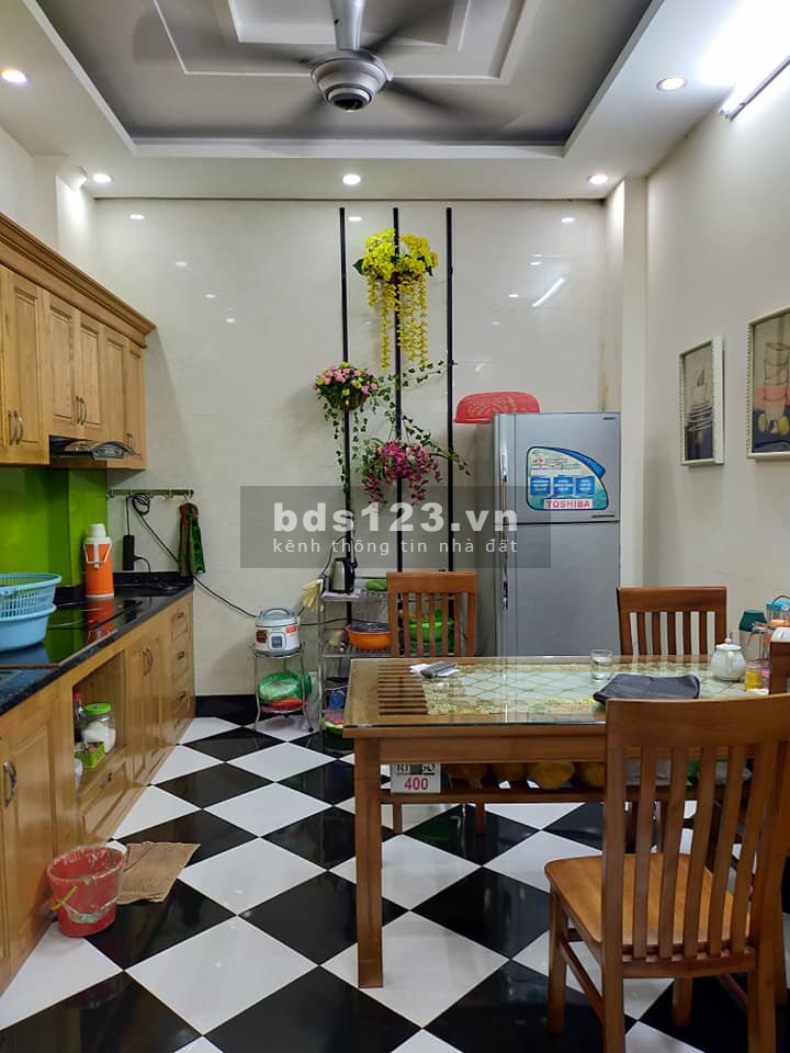 Bán nhà riêng đường Hoàng Như Tiếp, Long Biên, Hà Nội.