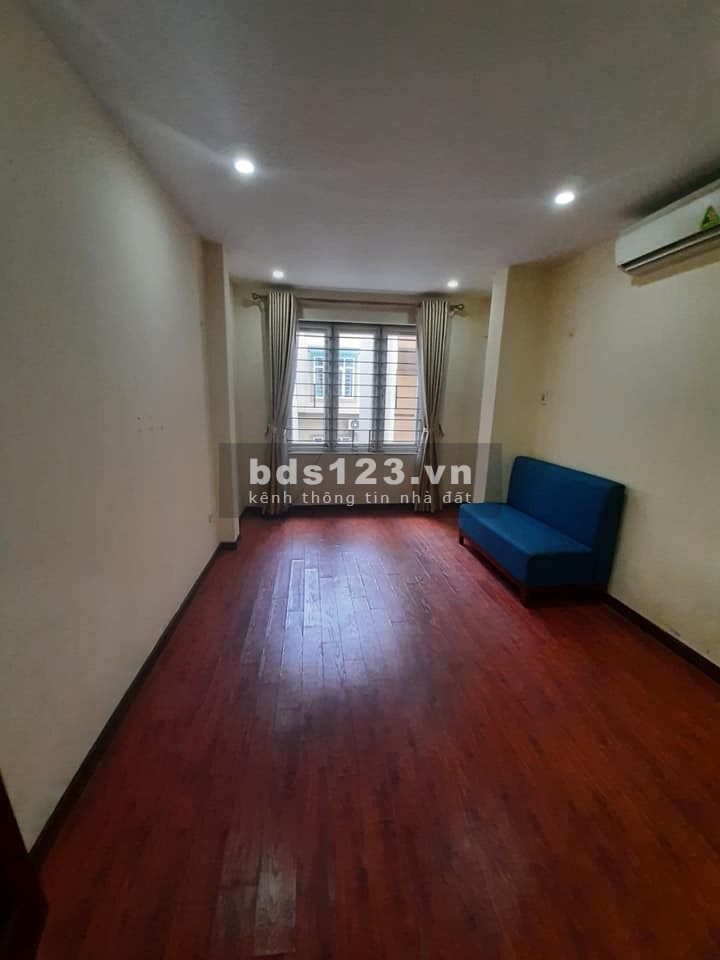 BÁN NHÀ QUẬN THANH XUÂN. 5 TẦNG, LÔ GÓC, KD, NGÕ BA GÁC, GIÁ 3.95 TỶ!