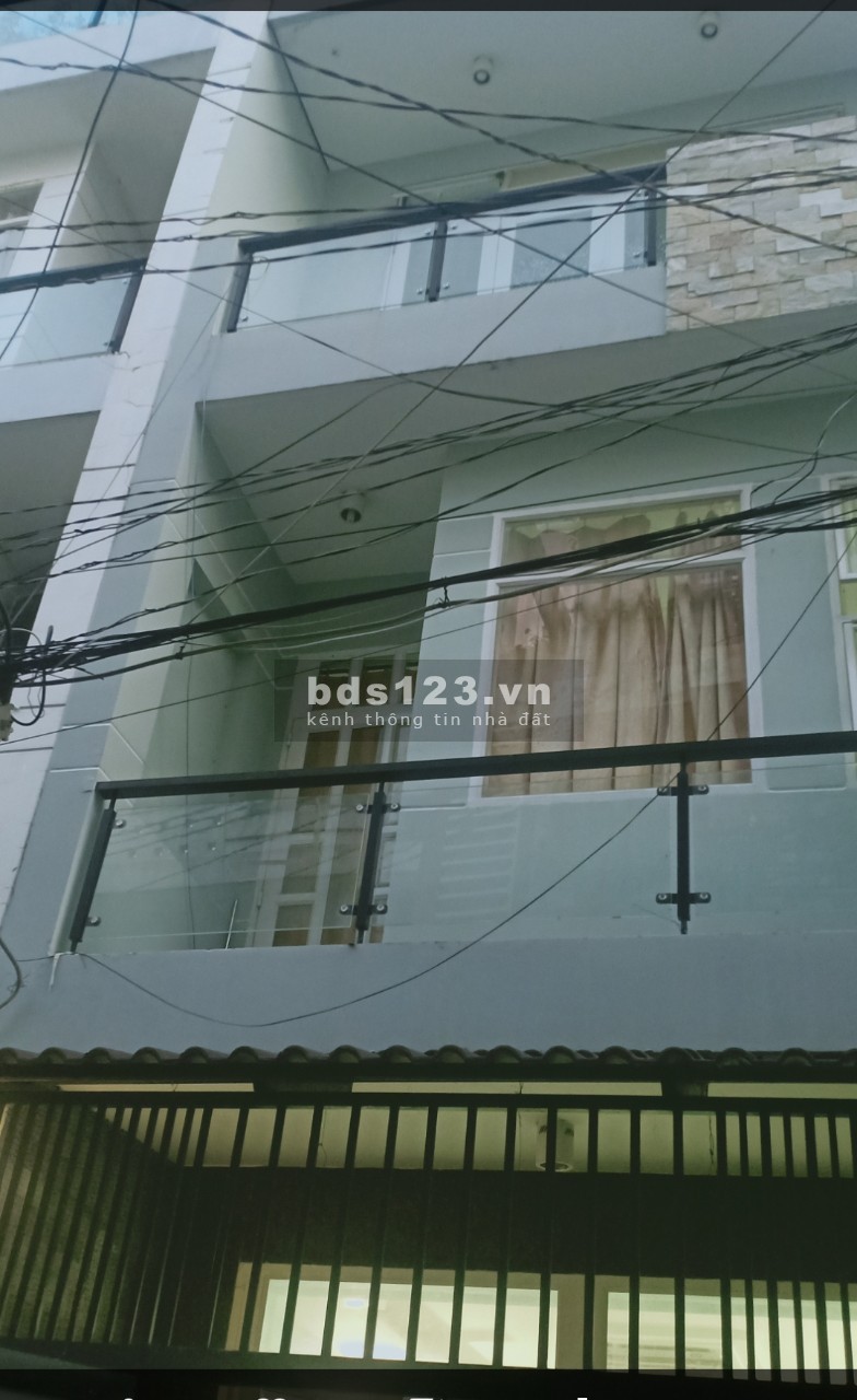 Bán nhà 1/ TKTQ- P. Tân Sơn Nhì 4x12m 1 trệt 2 lầu SHR