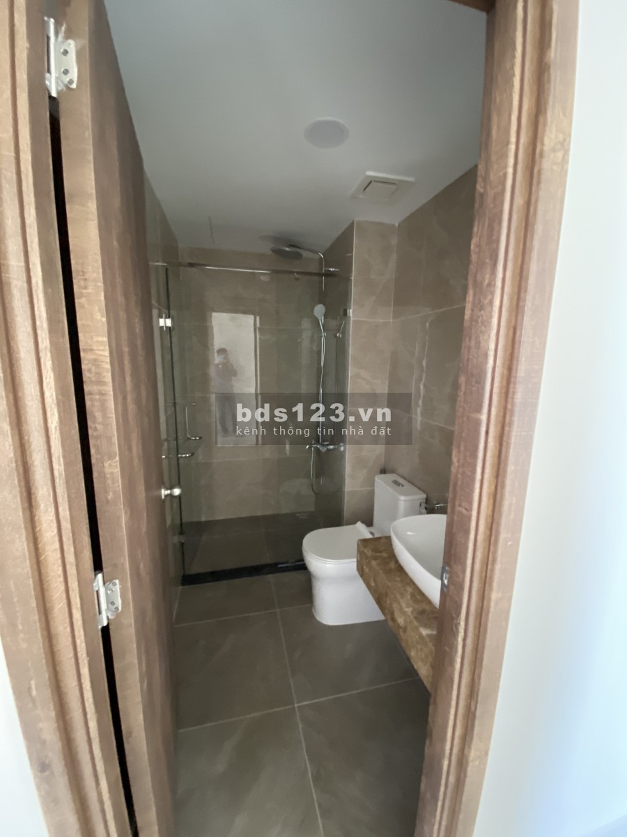 Cho thuê căn hộ Park Legend 3PN HTCB Giá 18 tr/tháng, căn góc view đẹp LH 0908879243 Tuấn