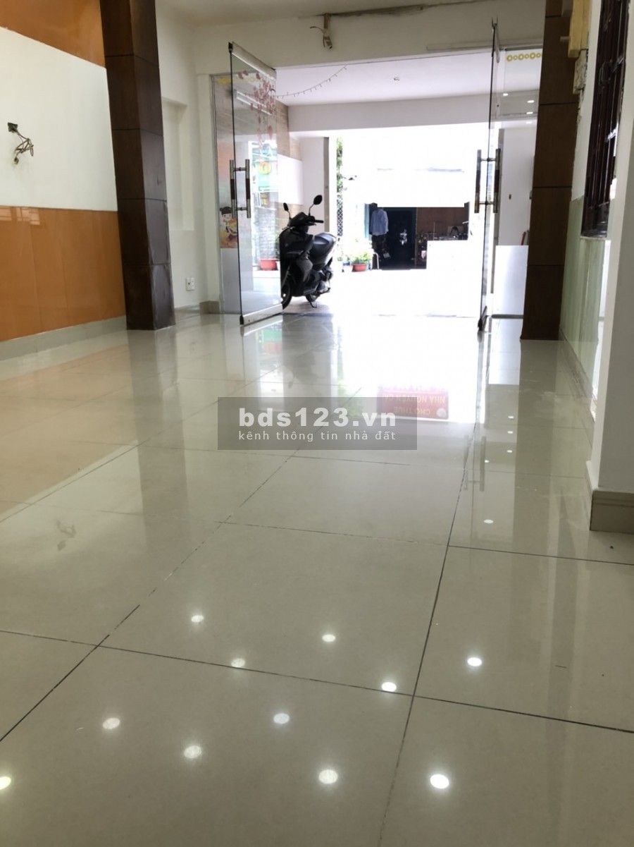 Mặt Tiền Nguyễn Văn Đậu, trệt 3 lầu 4 sàn trống suốt 4wc, giá 18tr.