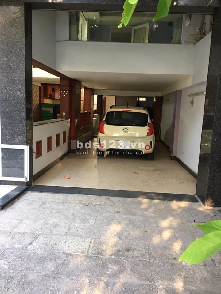 Cho thuê biệt thự mini đường Cù Lao Phú Nhuận(10x18m) có hầm 2 lầu sân thượng thoáng mát
