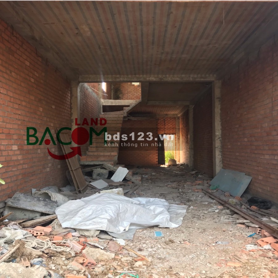 Bán căn nhà thô 1T1L , DT 126m2 SHR (có 98m2 thổ cư), Đường 5, P. An bình, giá 3,7 tỷ