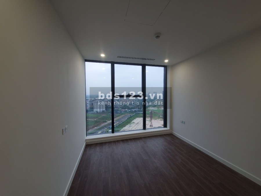Bán 3 ngủ S4 Sunshine City, view sông Hồng, cầu Nhật Tân, nội thất nguyên bản CĐT - 0973781843 Ánh.
