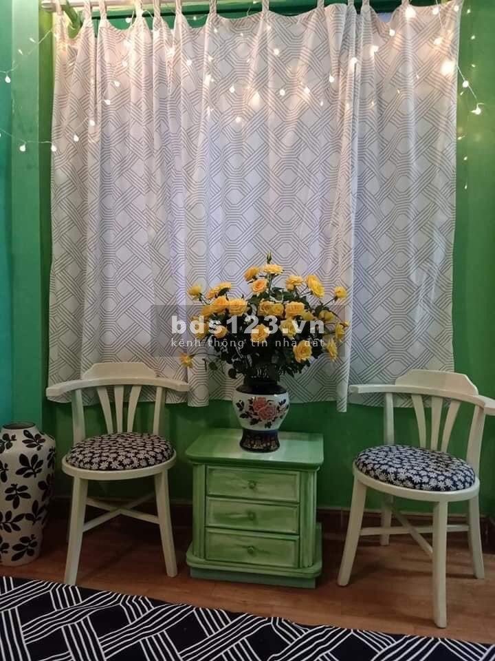 NHÀ ĐẸP GẦN PHỐ CÁCH Ô TÔ ĐỖ 20M. GẦN MẶT ĐƯỜNG GIẢI PHÓNG