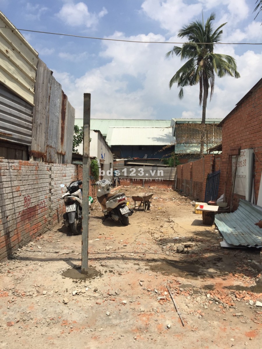 Bán lô đất mặt tiền đường Linh Đông quận Thủ Đức cách đại lộ Phạm Văn Đồng 100m