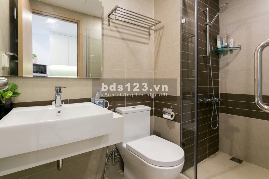 Bán Office River Gate Quận 4 full nội thất nhà đẹp giá 1,84 tỷ