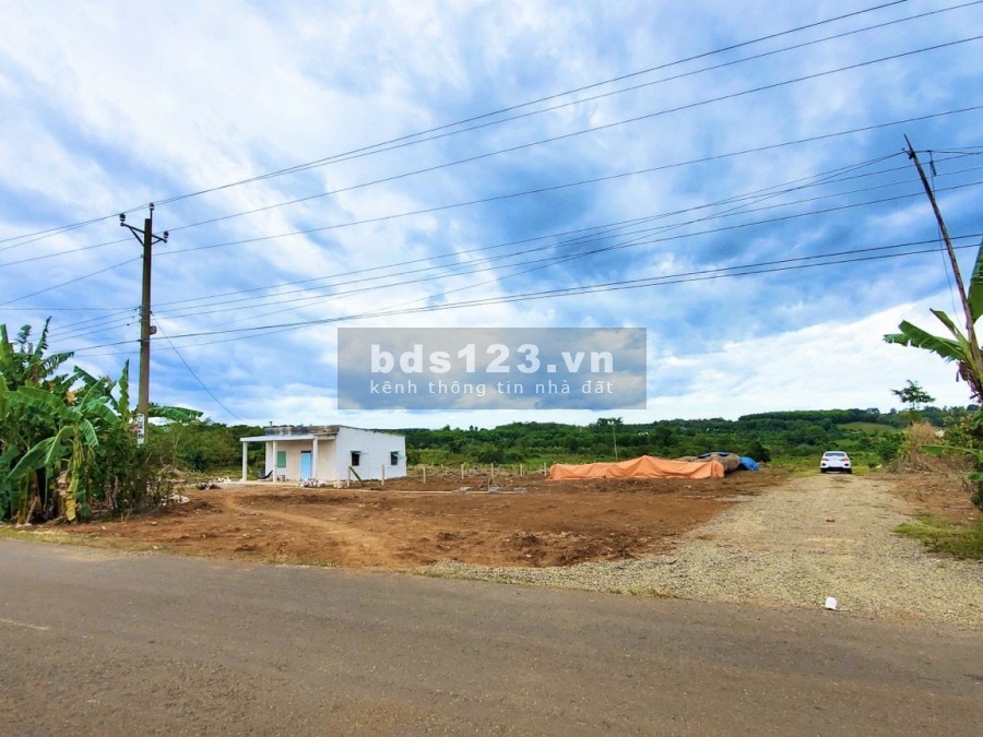 Bán đất xây XƯỞNG 1683m2, 1.2tr/m2 GIÁ cực tốt, xây xưởng tiết kiệm chi phí.
