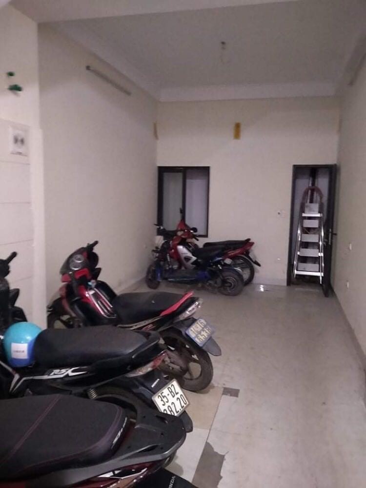 Bán chung cư mini Tân Triều, 40m ra Nguyễn Xiển, 48m2 x 6 tầng, 10 phòng ngủ khép kín