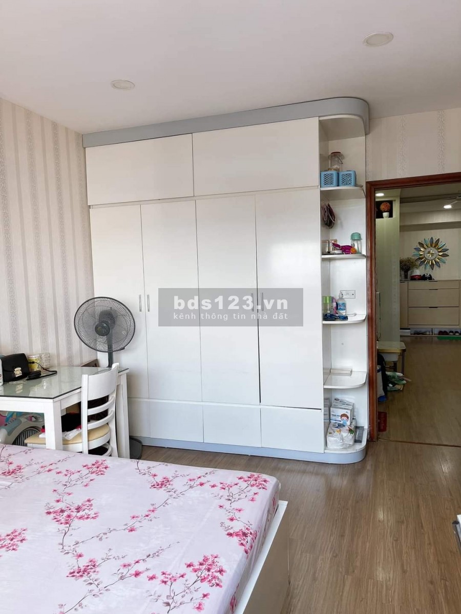 Cần bán gấp căn 2pn, 1wc, có thể tới ở ngay