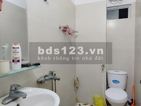 Bán nhà ngõ 12 Quang Trung 75m 2 tầng cách 100m mặt phố chỉ 2,75 tỷ
