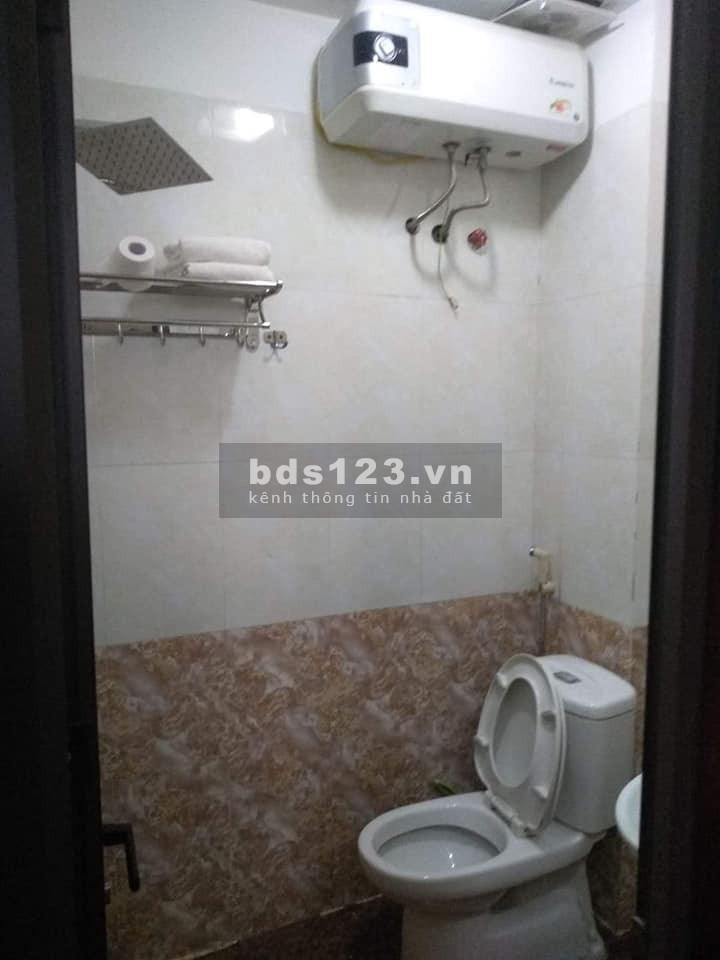 Bán nhà Nghỉ kinh doanh lợi nhuận 1 tỷ/năm Dịch Vọng Hậu, khu vực hiếm nhà bán, vùng đất vàng.