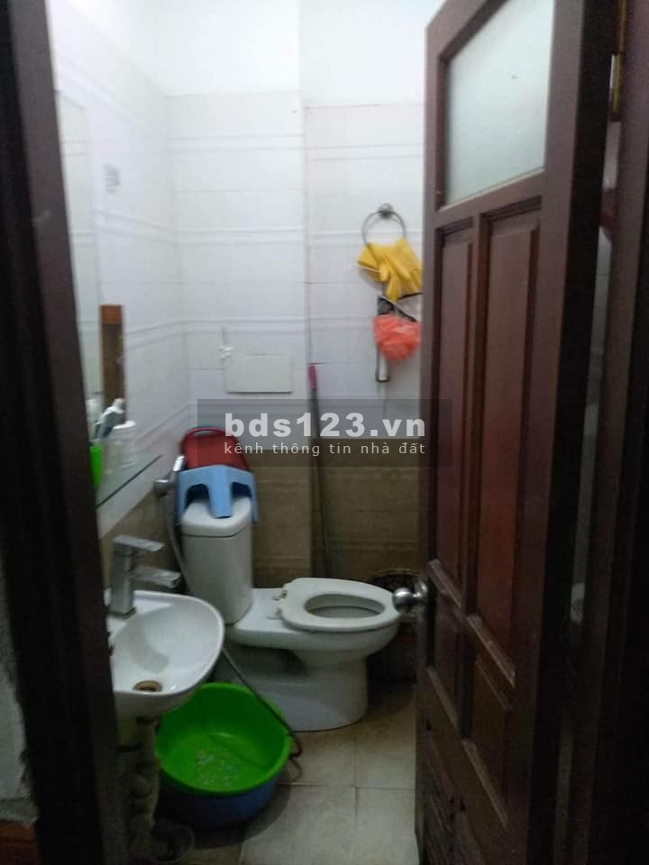 Bán nhà Nghỉ kinh doanh lợi nhuận 1 tỷ/năm Dịch Vọng Hậu, khu vực hiếm nhà bán, vùng đất vàng.