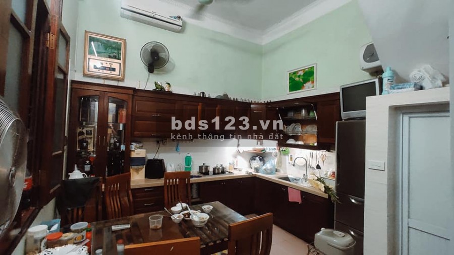 50tr/m2, Cực Hiếm, Nhà Hoàng Mai, 52m2, MT 4m, Giá chỉ 2,75 Tỷ.