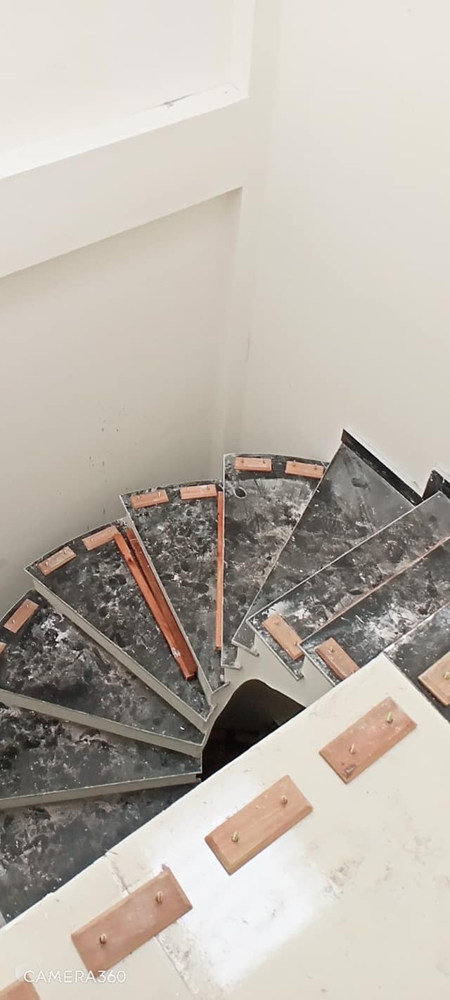 TỰU LIÊT NHÀ ĐẸP LONG LANH 5 TẦNG- 2.95 TỶ. LH 0967469345