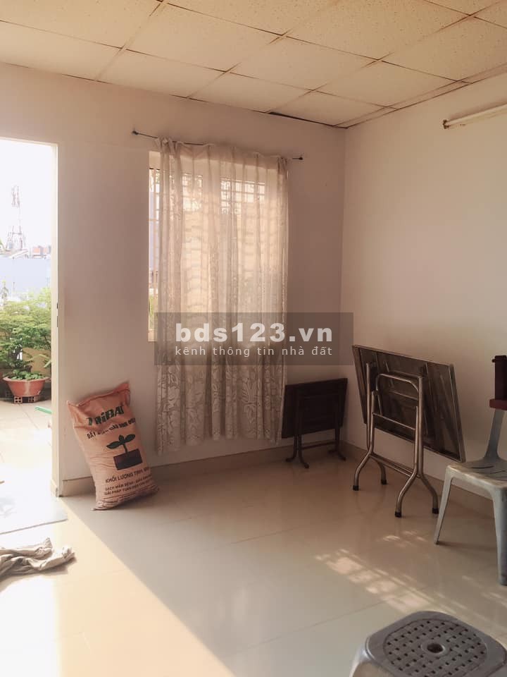 Nhà nhỏ tiền nhỏ hộ khẩu Sài Gòn khu tiện ích Lạc Long Quân Q. Tân Bình 1ty85