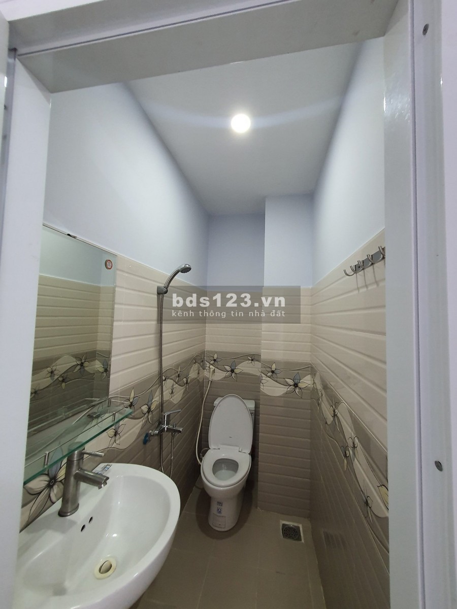Nhà bán hẻm xe hơi Cây Trâm Gò Vấp, 4x10, 2 phòng ngủ, 2 wc, giá chỉ 4.5 tỷ còn TL