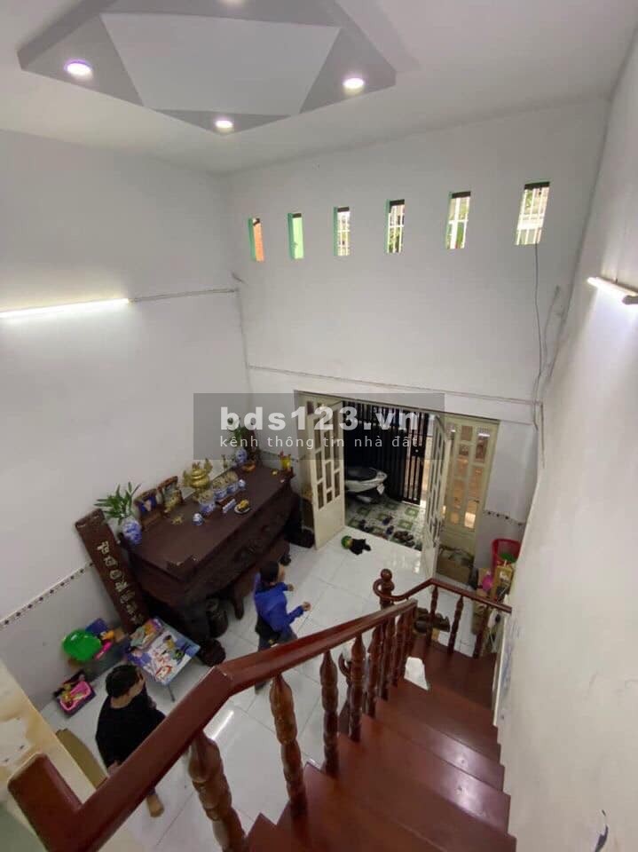 Bán nhà lô góc - trung tâm Gò Vấp, 5.3 x 11 m (56 m2) chỉ 3.45 tỷ (TL).