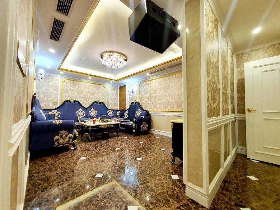 Bán nhà Trần Duy Hưng 130m2 x 9 tầng, MT 7m. Thuê 200tr/th, ô tô, thang máy