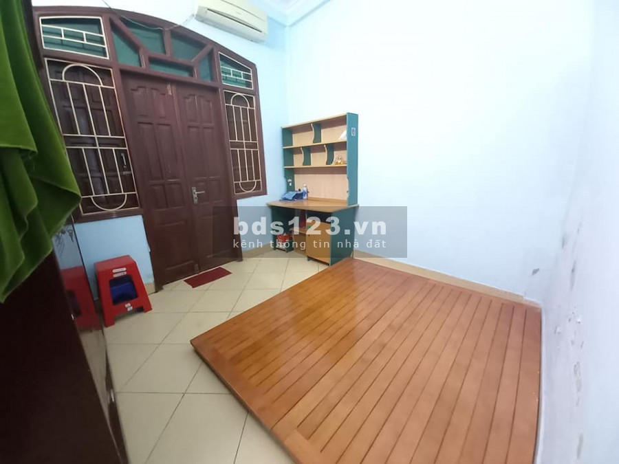 Bán gấp nhà Hoàng Liệt 4 tầng 36m2 chỉ 3.05 tỷ