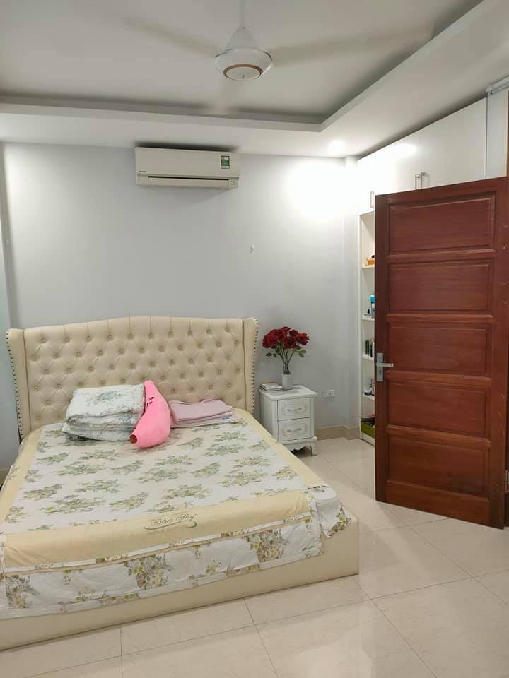 CCMINI PHÙNG KHOANG 6T THANG MÁY DÒNG TIỀN 15P KHÉP KÍN DT 63M 6T GIÁ 8,75 TỶ