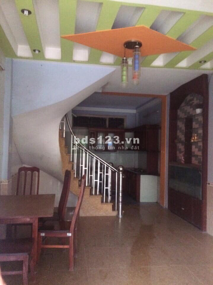 Chỉ 3 tỷ 6 nhà mặt phố mới Vạn Phúc, Hà Đông nhà 4 tầng,vỉa hè, kinh doanh sầm uất LH 0917432358