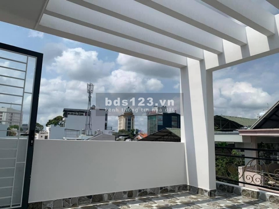 Ngộp bank bán nhà hẻm xe hơi Bùi Đình Túy p24 Bình Thạnh, 60m2, 5 tầng, 4pn.