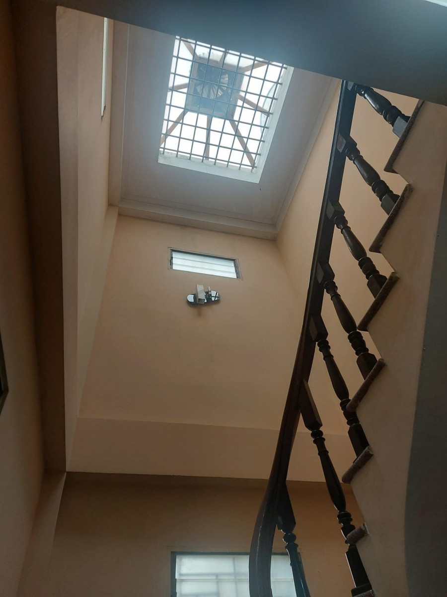 Ô TÔ ĐỖ. BÁN NHÀ THỔ QUAN, ĐỐNG ĐA, 30M, 5 TẦNG, MT 8M, GIÁ 3 TỶ( 0395454603)