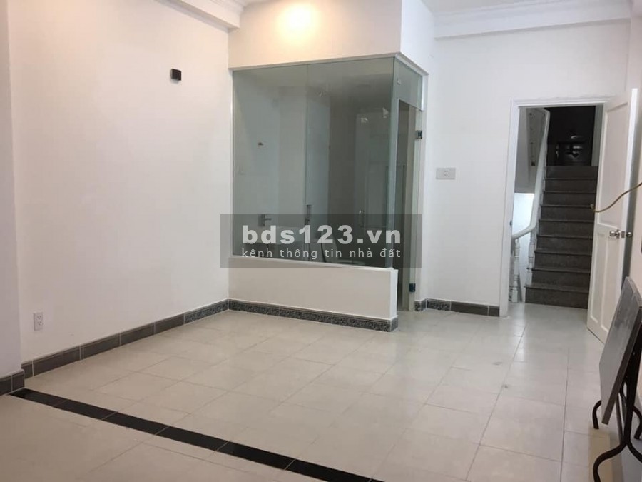 Ngộp bank bán nhà hẻm xe hơi Bùi Đình Túy p24 Bình Thạnh, 60m2, 5 tầng, 4pn.