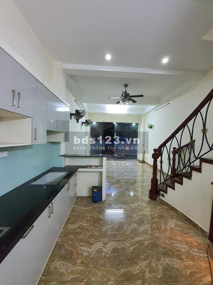 Bán nhà Tây Sơn Đống Đa 45m2 ô tô tránh kinh doanh đỉnh gần mặt phố hơn 7 tỷ lh+982559359