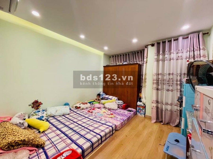 Nhà rộng HXH, 2 căn ra mặt tiền Tân Sơn Nhì, Tân Phú. 6,3 tỷ