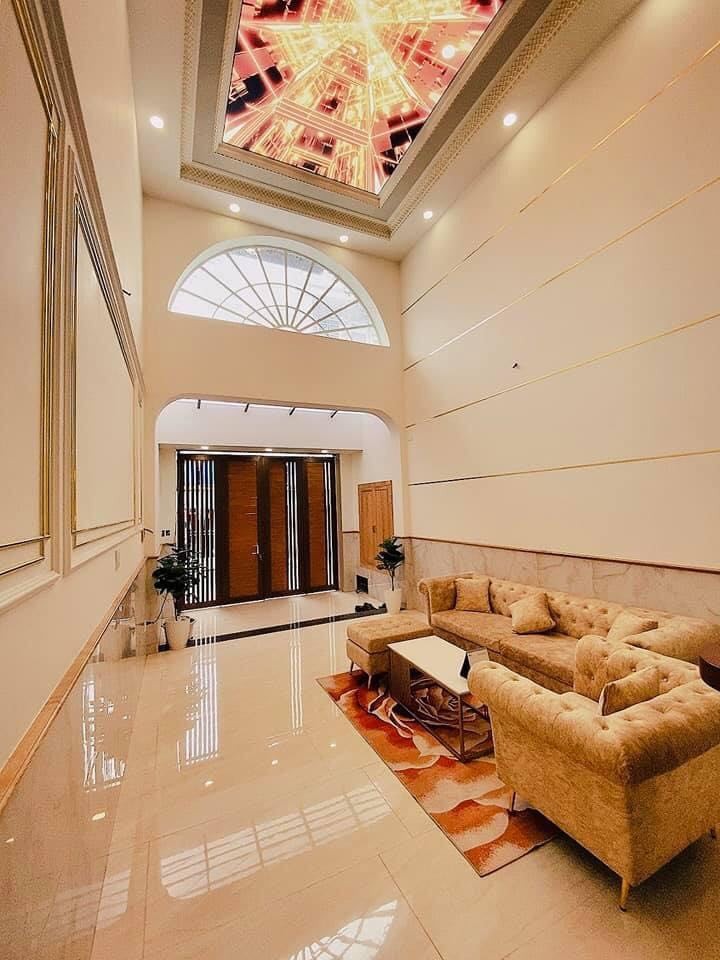 Bán gấp tòa nhà 4 tầng mặt tiền Hòa Bình Tân Phú 100m2 mới nhất 0936444869