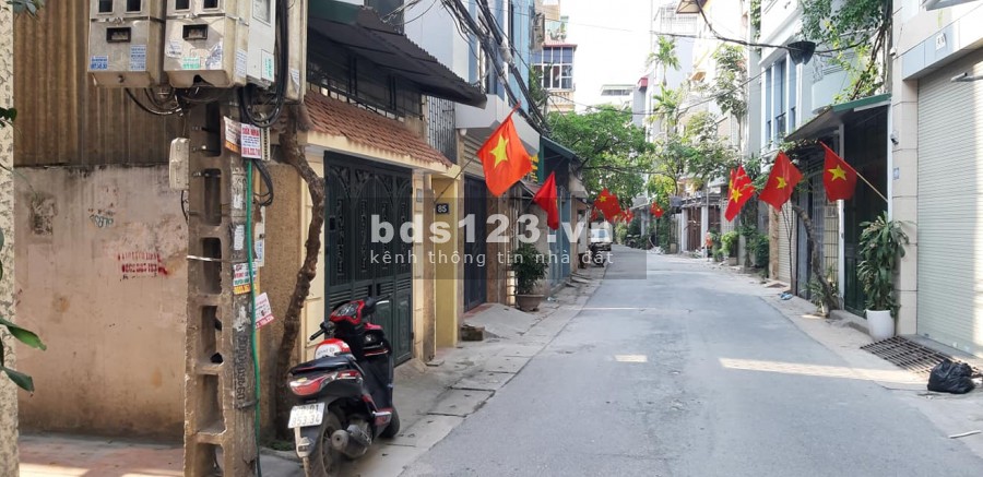 Bán Nhà Mới phố Yên Lạc-Hai Bà Trưng, 33Mx4T, MT 8M, 3,9 tỷ.