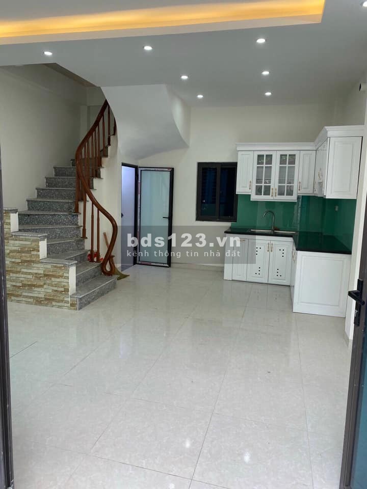 BÁN NHÀ THẠCH BÀN, LONG BIÊN, Ô TÔ ĐỖ, 48M2, NHỈNH 3 TỶ