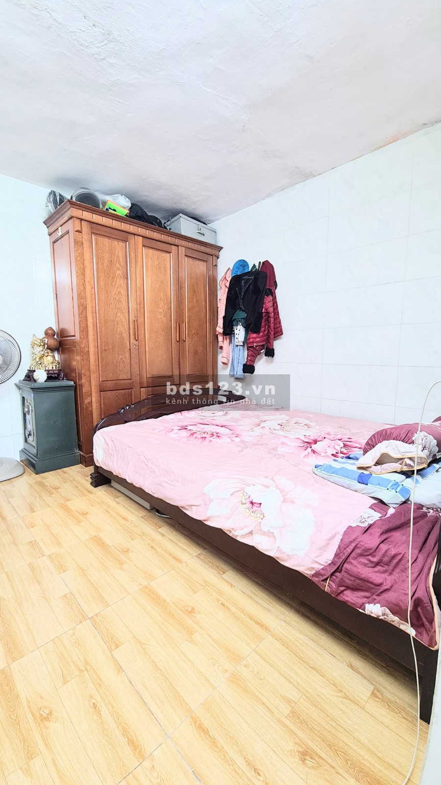 1,32 TỶ CÓ NHÀ TRUNG TÂM MAI DỊCH(CG),DT 45M2, K CÓ CĂN THỨ 2