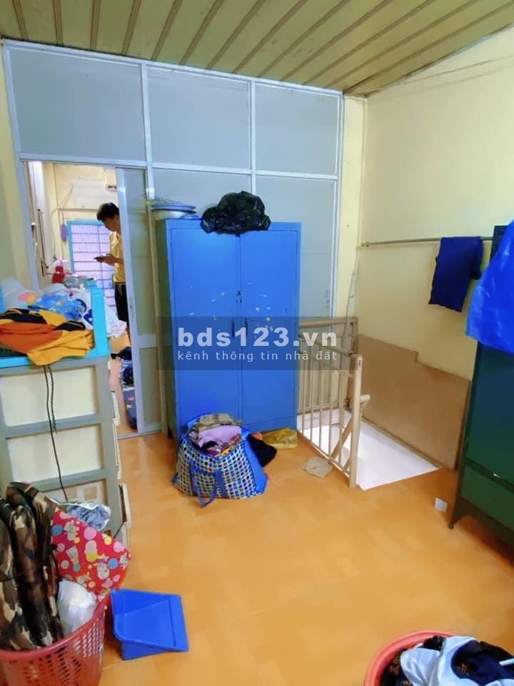 Bán nhà Quận 3 – Chính chủ - Ngập ngân hàng 2Tỷ Đường Điện Biên Phủ Phường 3 chỉ 3Tỷ8