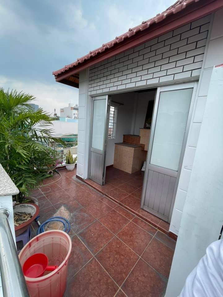 Qúa Rẻ Quận 7,Nguyễn Văn Linh,45m2,4 tầng,Gía 5,6 tỷ