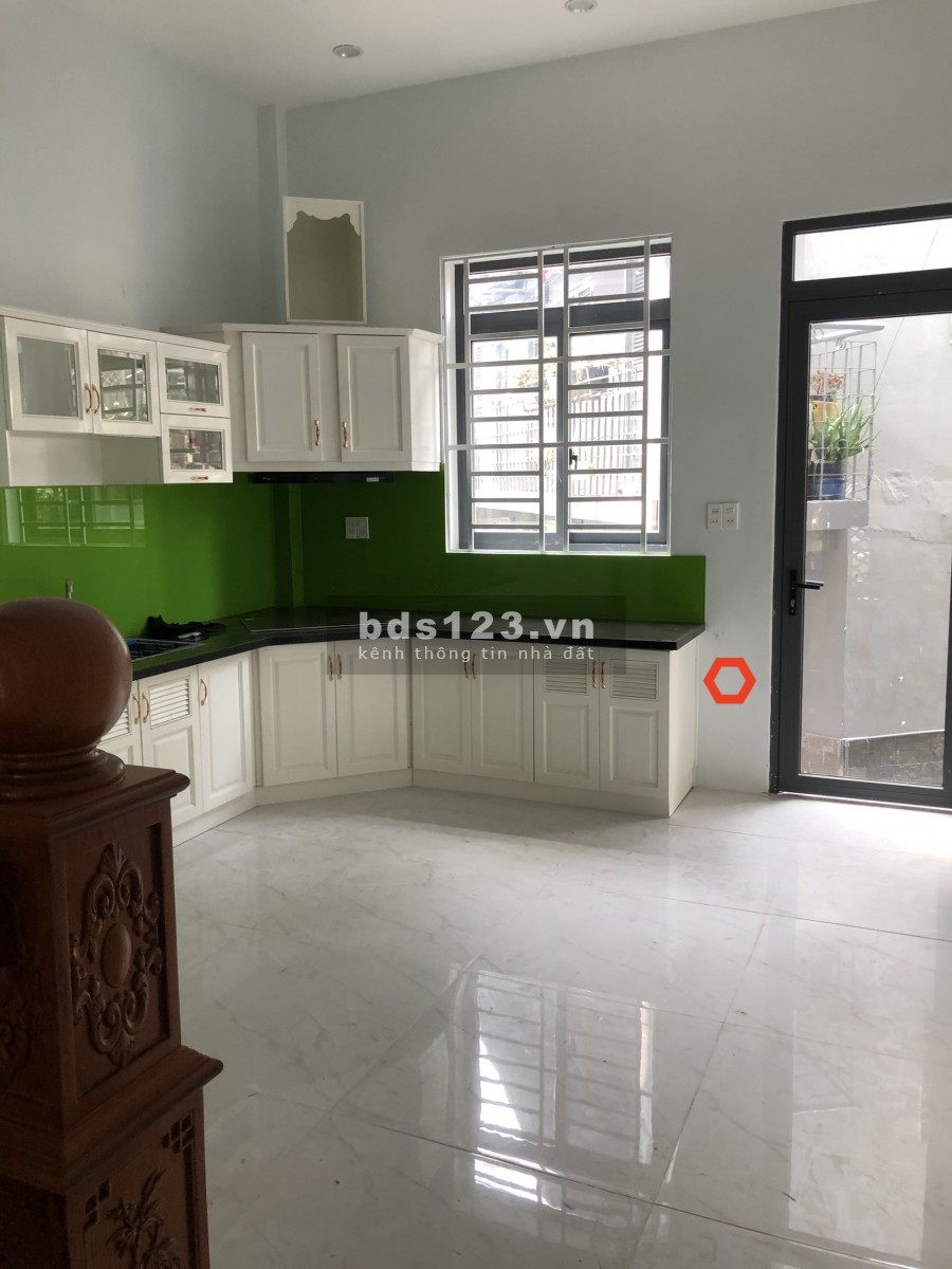 HXH D2 Nối dài 4x12m trệt, 3lầu, 5pn, 4wc. Nhà mới 100%