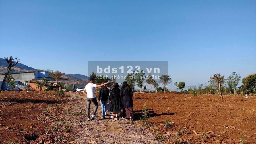 BÁN 550M2 ĐẤT THỔ CƯ NAM HÀ, 800 TRIỆU, CÁCH ĐÀ LẠT 18KM