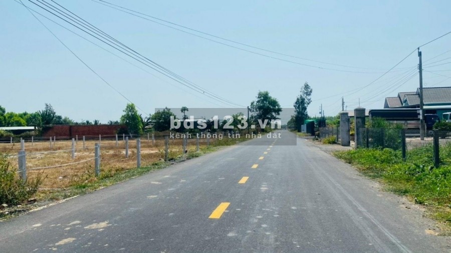 Bán đất xây XƯỞNG 1683m2, 1.2tr/m2 GIÁ cực tốt, xây xưởng tiết kiệm chi phí.
