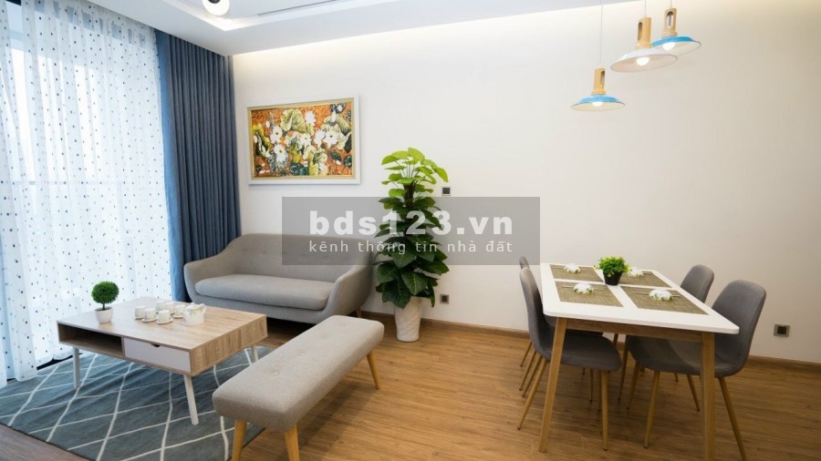 Cho thuê Vinhomes Metropolis tầng cao, 2pn, 2wc,1 phòng khách, nội thất đầy đủ cực mới, giá cực tốt