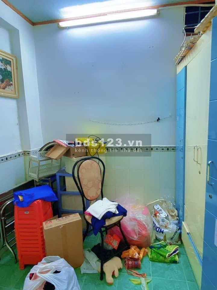Bán nhà Quận 3 – Chính chủ - Ngập ngân hàng 2Tỷ Đường Điện Biên Phủ Phường 3 chỉ 3Tỷ8