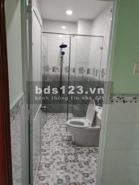 Bán gấp nhà 3 lầu mới xây trong HXH 5.5m đường Chiến Lược, P. Tân Tạo, Q. Bình Tân
