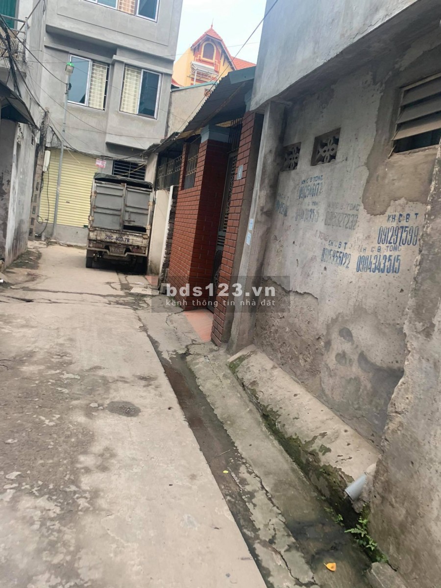 Bán nhà trọ 2 tầng tại Cửu Việt, Trâu Quỳ DT 60m2 đường oto giá có 2.8 tỷ. LH 0983253436