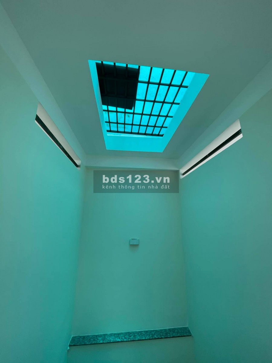 Hẻm 8m, Thiên đường Hồ Thị Kỷ, Quận 10, 6 tầng, 7PN, Giá 11 tỷ
