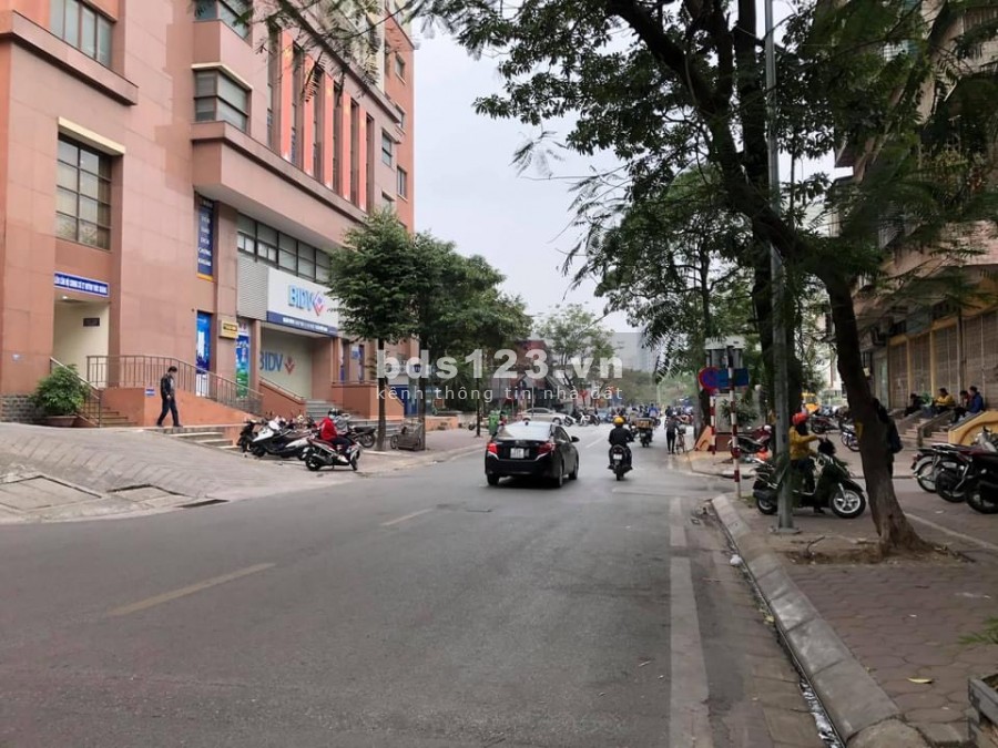 Bán nhà Phố Nguyên Hồng 85m2, 8 tầng, 8.1m mặt tiền, 34.5 tỷ, LH 0839844444